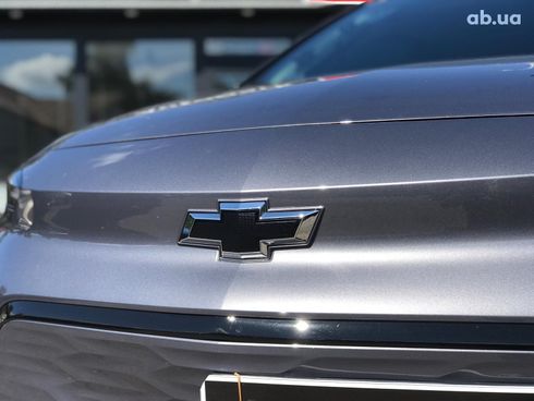 Chevrolet Bolt 2021 серый - фото 3