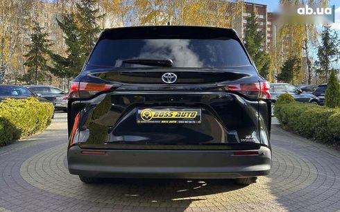 Toyota Sienna 2022 - фото 6