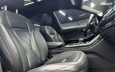 Audi Q8 2018 - фото 19