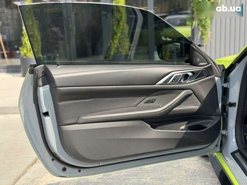 BMW M4 2021 - фото 12