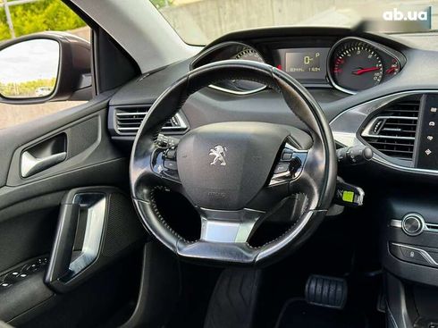 Peugeot 308 2016 - фото 25