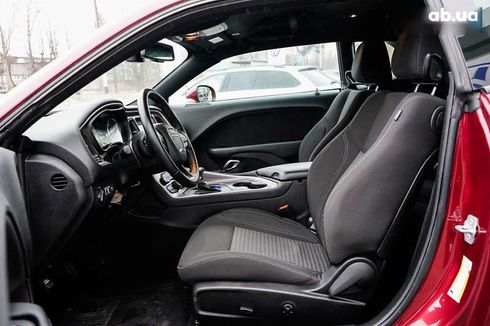 Dodge Challenger 2019 - фото 16