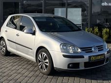 Продаж вживаних Volkswagen Golf 2004 року в Мукачевому - купити на Автобазарі