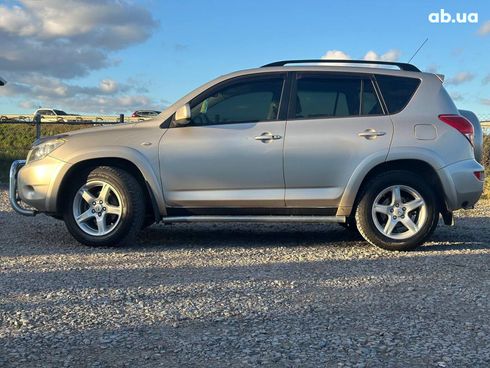 Toyota RAV4 2008 бежевый - фото 4