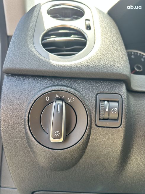 Volkswagen Tiguan 2015 черный - фото 20