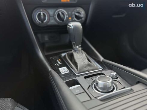 Mazda 3 2017 - фото 23