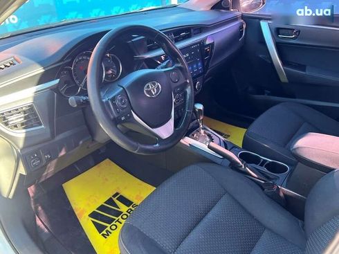 Toyota Corolla 2013 - фото 22