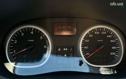 Dacia Duster 2011 - фото 20