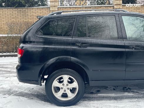 SsangYong kyron deluxe 2007 черный - фото 7