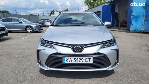 Toyota Corolla 2021 - фото 28
