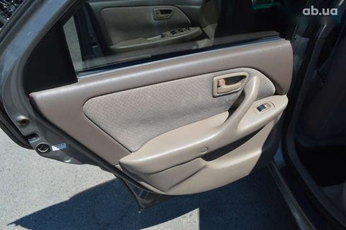 Toyota Camry 2000 - фото 15