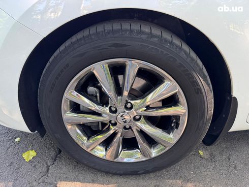 Kia Carnival 2019 белый - фото 12