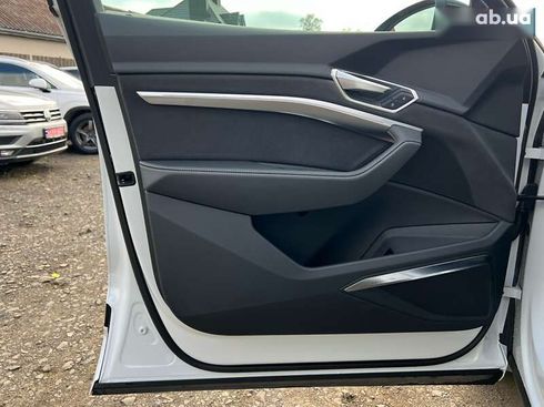 Audi E-Tron 2022 - фото 29