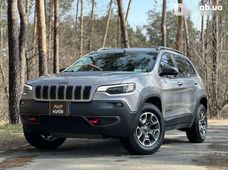 Купить Jeep Cherokee 2019 бу в Киеве - купить на Автобазаре
