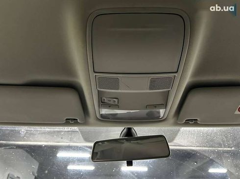 Skoda Octavia 2018 - фото 16