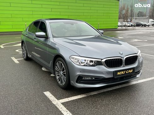 BMW 5 серия 2018 - фото 3