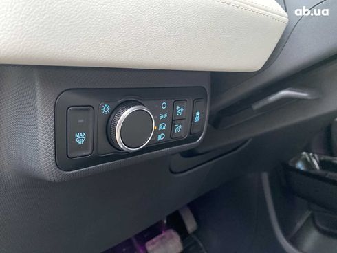 Ford Mustang Mach-E 2023 синий - фото 30