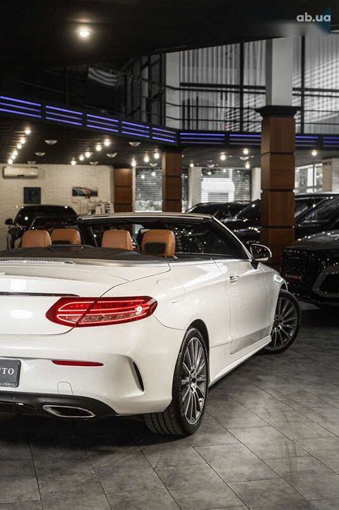 Mercedes-Benz C-Класс 2017 - фото 12