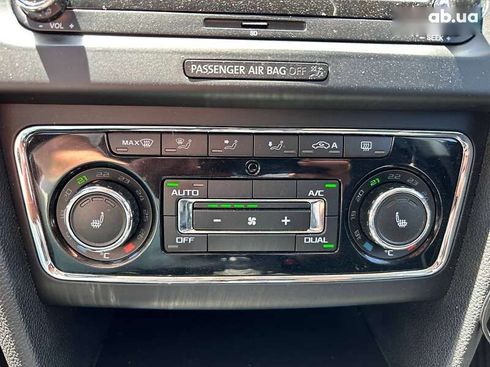 Skoda Superb 2014 - фото 25