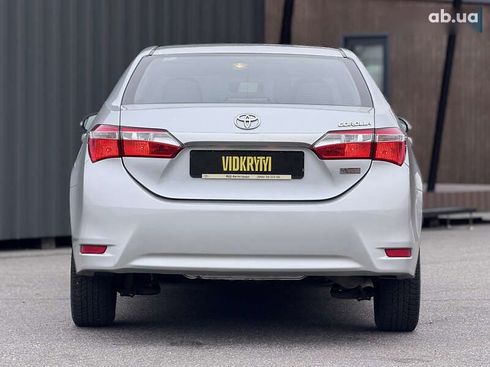 Toyota Corolla 2016 - фото 14