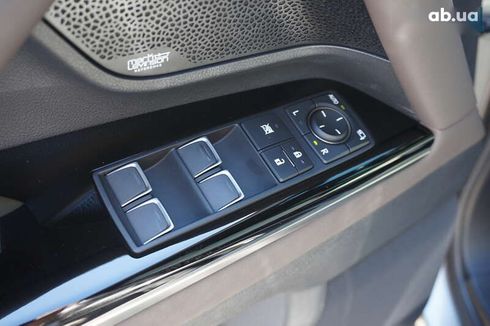 Lexus LX 2022 - фото 19