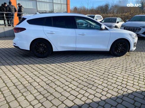 Ford Focus 2023 - фото 8