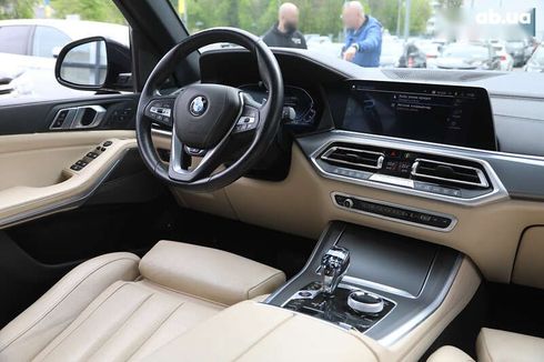 BMW X5 2020 - фото 12