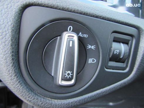 Volkswagen e-Golf 2018 - фото 26