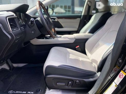 Lexus RX 2019 - фото 19