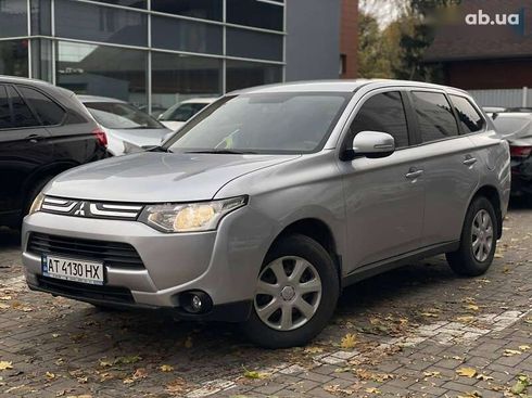 Mitsubishi Outlander 2012 - фото 3