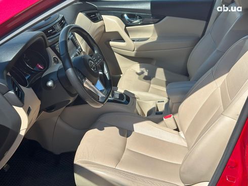 Nissan Rogue 2017 красный - фото 11