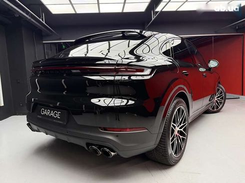 Porsche Cayenne Coupe 2025 - фото 14