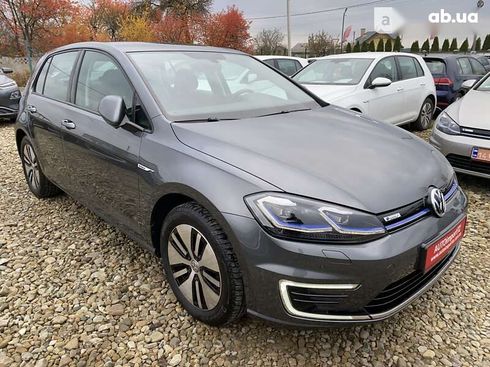 Volkswagen e-Golf 2019 - фото 15