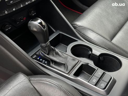 Hyundai Tucson 2017 белый - фото 14