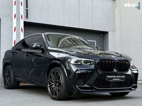 BMW X6 M 2022 - фото 11