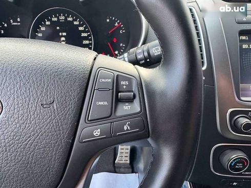 Kia Sorento 2013 - фото 10
