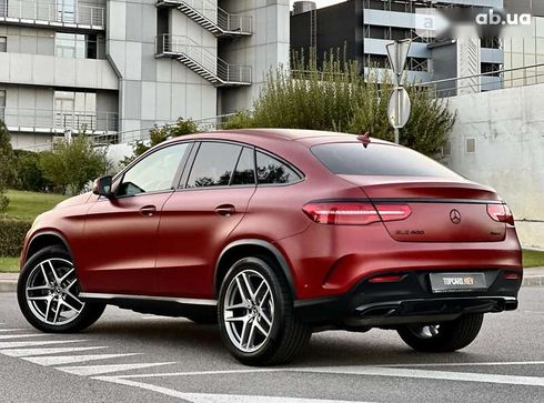 Mercedes-Benz GLE-Class 2018 - фото 16