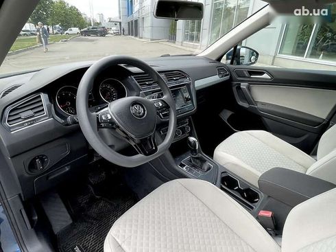 Volkswagen Tiguan 2019 - фото 17