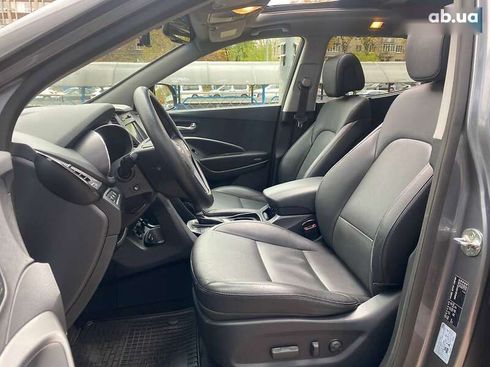 Hyundai Santa Fe 2015 - фото 9