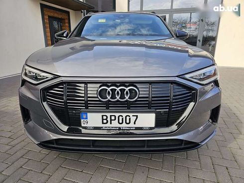 Audi E-Tron 2021 - фото 15