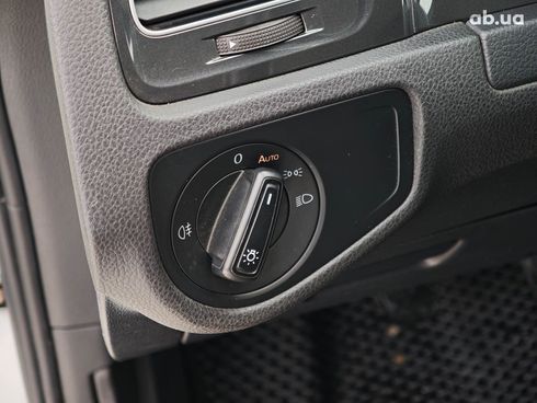 Volkswagen Golf 2019 белый - фото 125