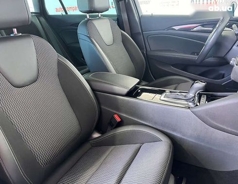 Opel Insignia 2021 - фото 10