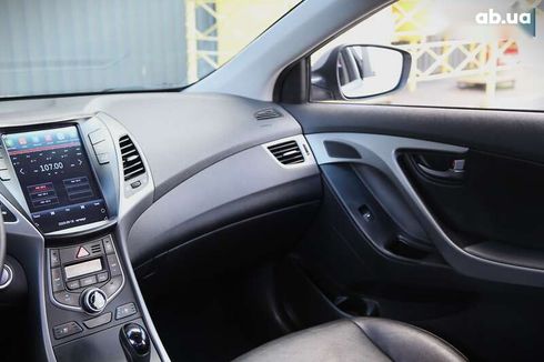 Hyundai Elantra 2013 - фото 15