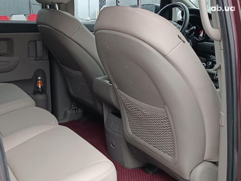 Kia Sedona 2016 красный - фото 39
