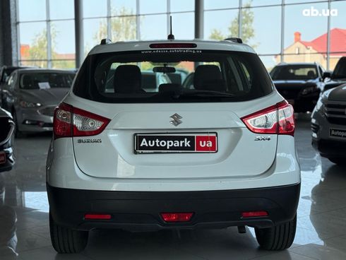 Suzuki SX4 2018 белый - фото 6
