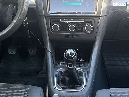 Volkswagen Golf 2012 - фото 19