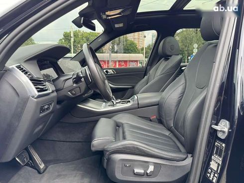 BMW X5 2022 - фото 25