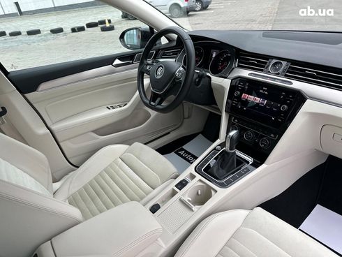 Volkswagen passat b8 2019 черный - фото 24