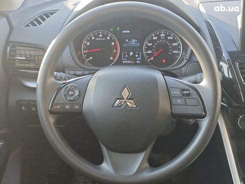 Mitsubishi Eclipse Cross 2023 серый - фото 14