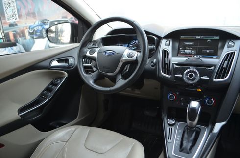 Ford Focus 2015 серый - фото 16